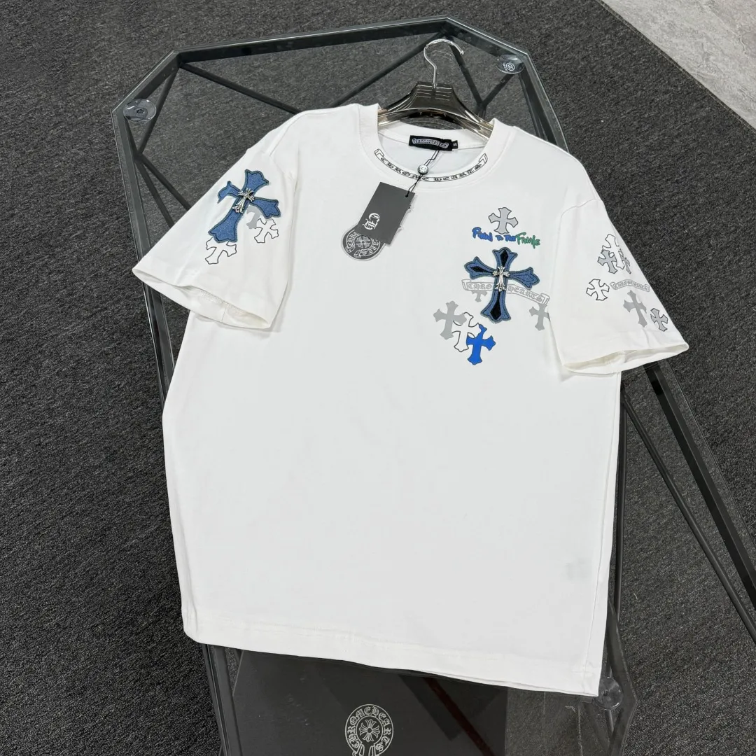 P180 Chrome hearts 25 high version fabrics made of 300 grams of high-density cotton, no deformation, no shrinkage, complete with three labels, same style for men and women, process; printing + denim patch embroidery process + original metal label Color: black white khaki SIZE: S-XL
